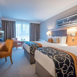 Deluxe Double & Single Room